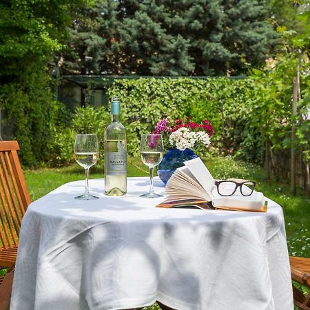 Casa Flora 3-Minutes' Walk From The Beach Novigrad Istria المظهر الخارجي الصورة