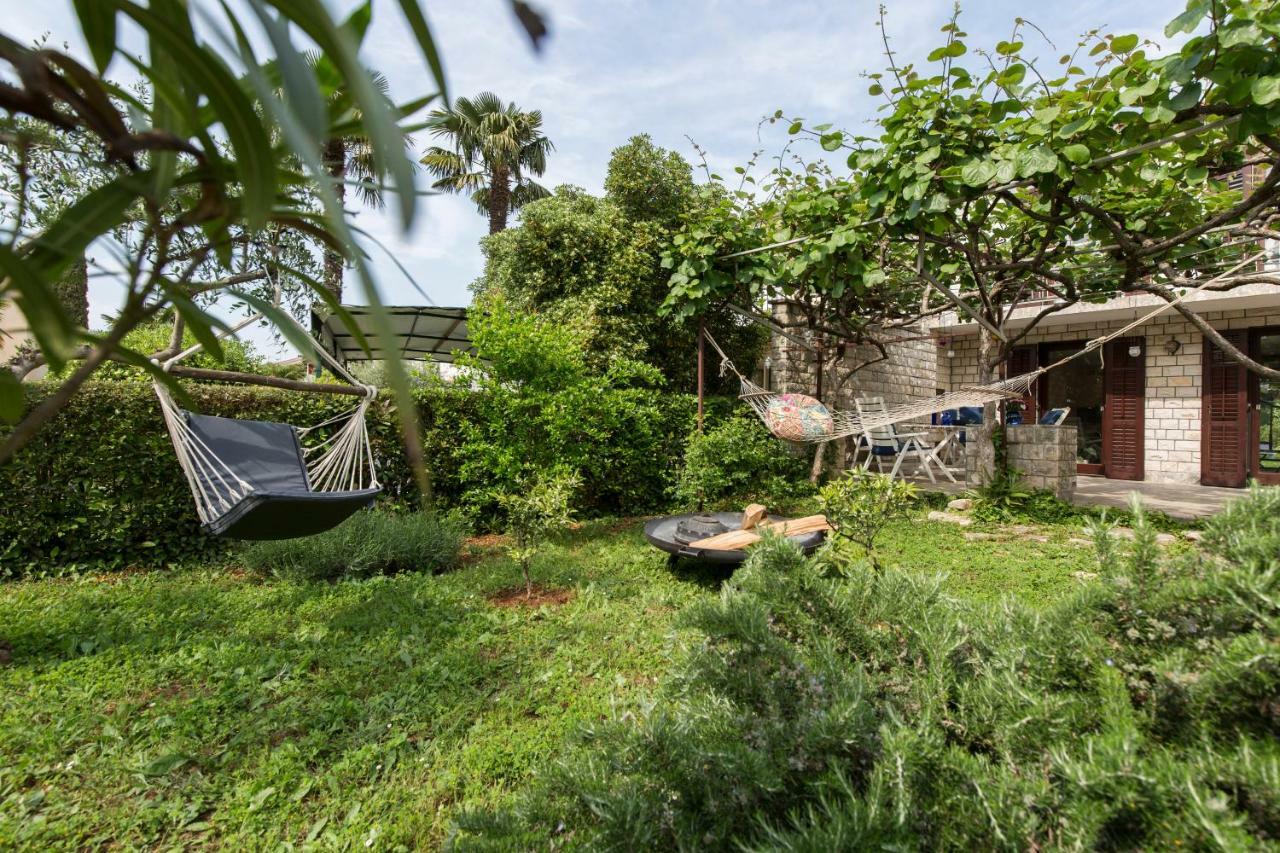 Casa Flora 3-Minutes' Walk From The Beach Novigrad Istria المظهر الخارجي الصورة
