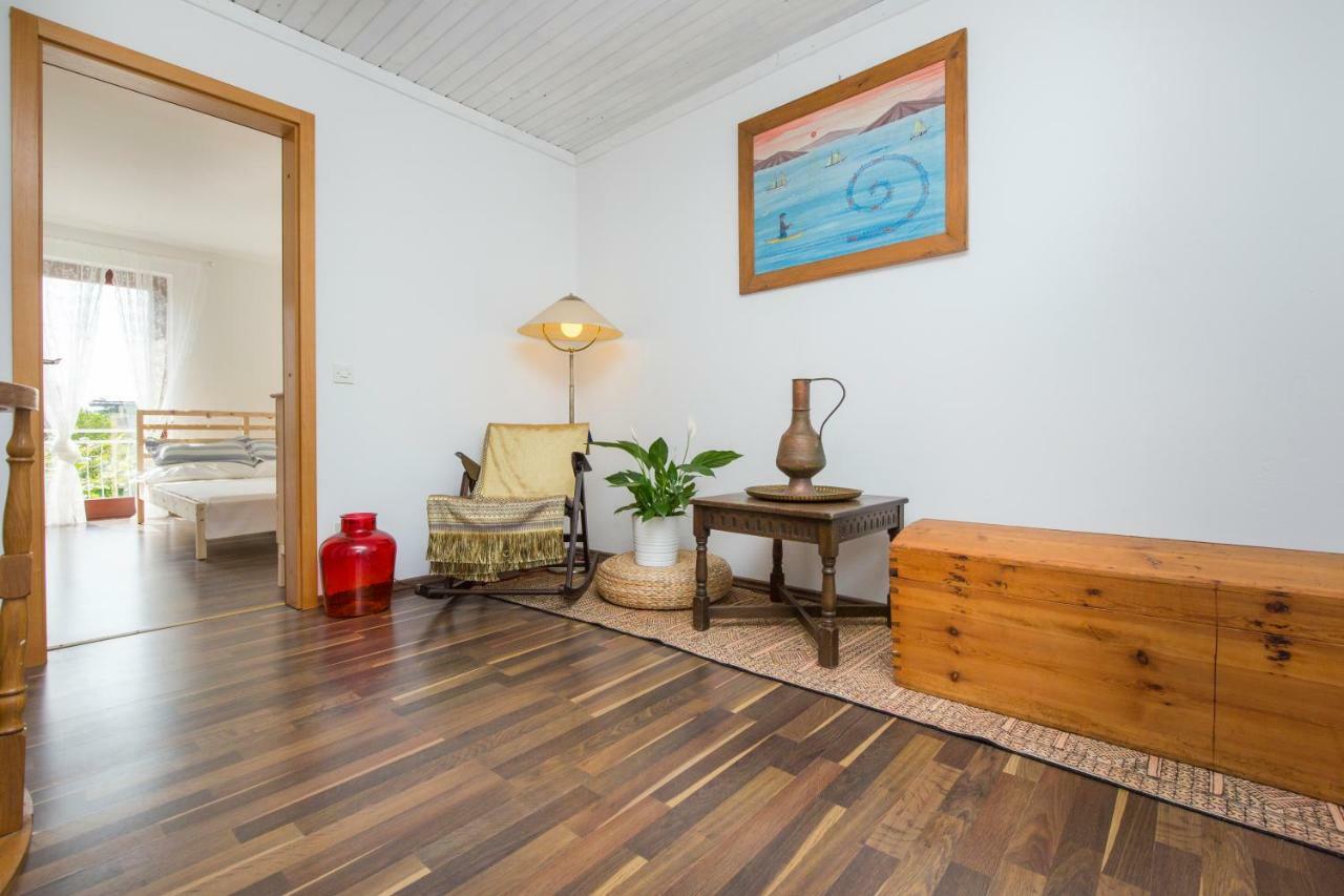 Casa Flora 3-Minutes' Walk From The Beach Novigrad Istria المظهر الخارجي الصورة
