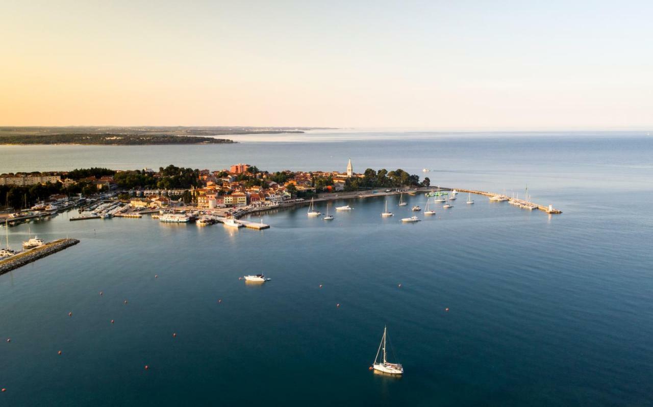 Casa Flora 3-Minutes' Walk From The Beach Novigrad Istria المظهر الخارجي الصورة