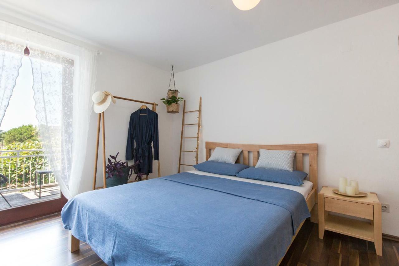 Casa Flora 3-Minutes' Walk From The Beach Novigrad Istria المظهر الخارجي الصورة